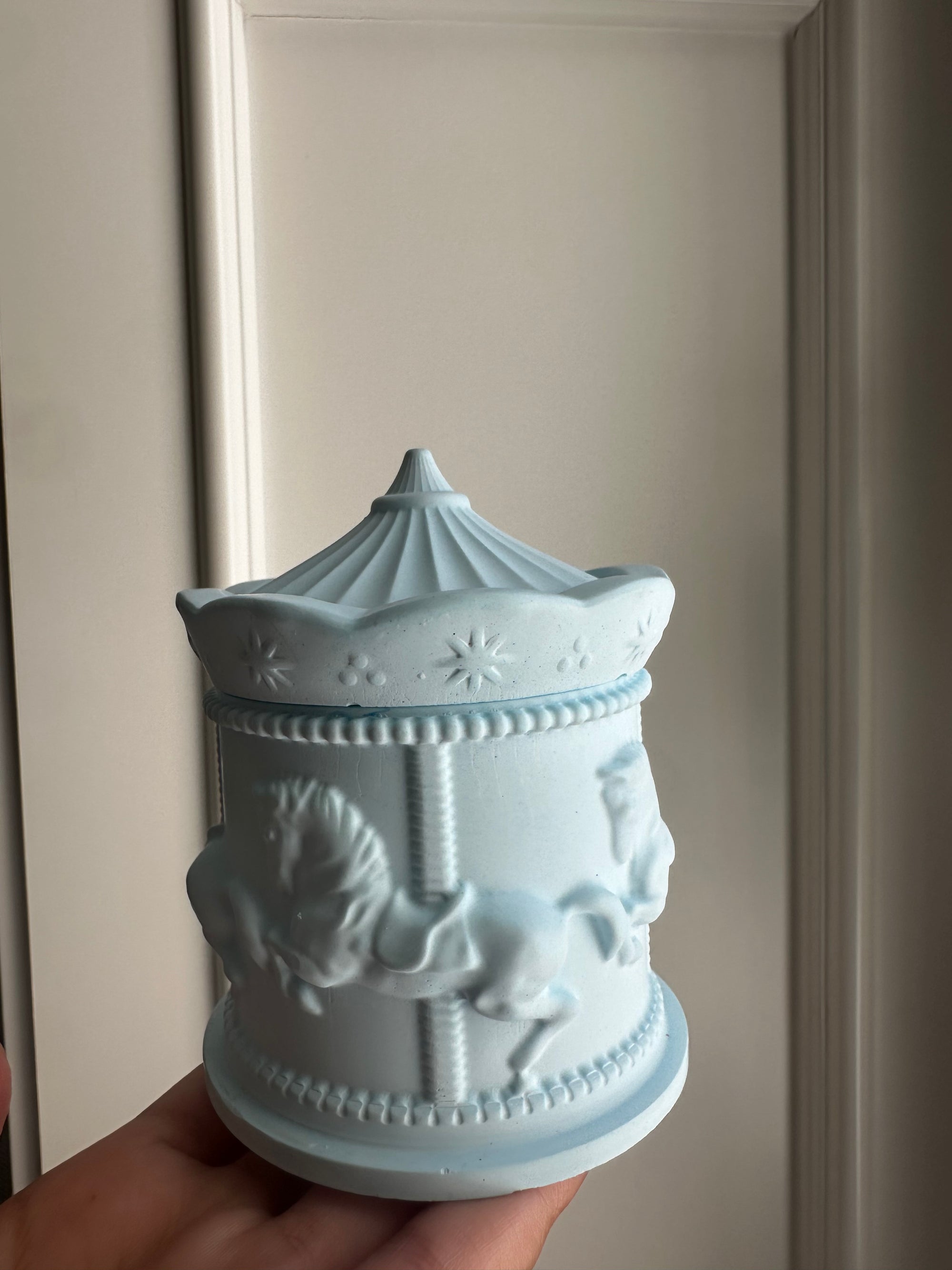 Carillon candle